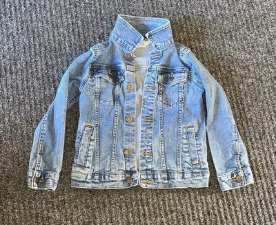 Boys Sz 8 Med Heavy Duty Jeans Jacket With Pockets Light Distress Wonder Nation - Image 1 of 4