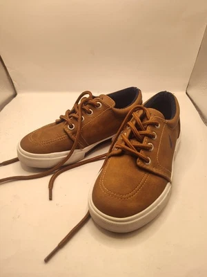 Zapatos Deportivos Nautica Marrón Con Cordones Niño Pequeño 11 Usados Una Vez Envío Gratis  Foto 1 de 4