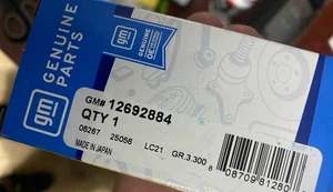 NEW OEM GM Fuel Injector 12692884 Chevrolet GMC Cadillac 3.6L 2016-2023 - Foto 1 di 1