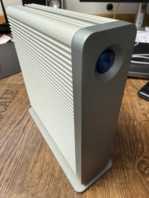Externe Festlatte LaCie d2 quadra v2 2TB Silber - Bild 1 von 2