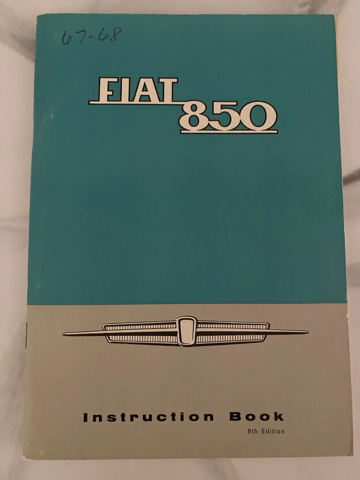 Fiat 1967-1968 850 sedán Foto 1 de 2