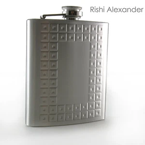 Stainless Steel Leather Flask Personalized Gift Multiple Flask Styles - Picture 1 of 13