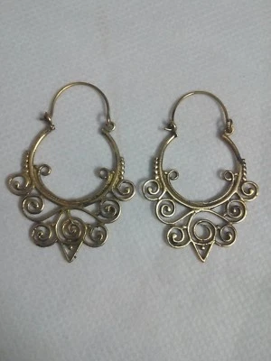 Pendiente de aro gitano boho de latón Handmad estilo étnico festival tribal mandala Foto 1 de 4