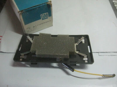 Pontiac Bonneville 1987 1988 volante almohadilla bocina contacto GM 17989403 NOS Foto 1 de 3