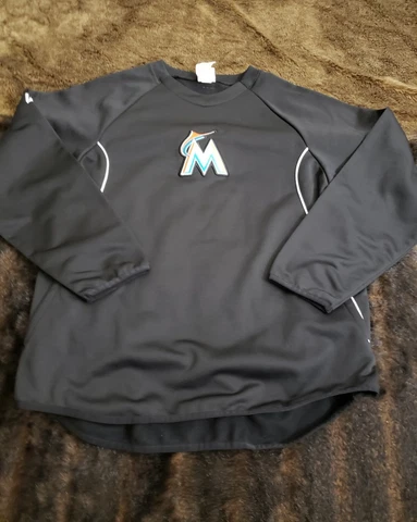 Majestic Therma Base Miami Florida Marlins Mens M Black Long Sleeve Sweatshirt Cover