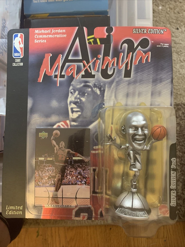 Mattel Maximum Air Michael Jordan action figure C12 - Image 1 of 1