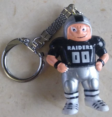 NEW 1987 JFS LIL SPORT BRAT NFL: BLACK JERSEY LOS ANGELES RAIDERS 00 KEYCHAIN Cover
