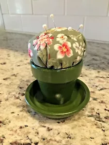 Sewing Needlecraft Home Pin Cushion Homemade - Picture 1 of 3