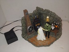 Vintage 2006 Frankenstein's Laboratory,Universal Studio Monsters,Department 56