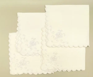 Vintage Handmade White Handkerchief with Embroidery Needlework Set of 4 M - Bild 1 von 7