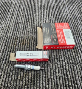 (QTY 4) Champion 9417 RER8ZWYPB4 Iridium Spark Plug For 2019-2020 Acura MDX - Picture 1 of 10