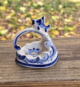 Delft Blue Fish Jumping Out Of The Water Ring Holder. Handmade In Russia. - Picture 1 of 8