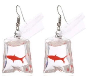 Pendientes de pescado únicos divertidos portátiles peces dorados en bolsa - Imagen 1 de 2