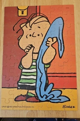 Vintage MB Peanuts Linus with blanket 60 piece Puzzle    Complete - Image 1 of 4