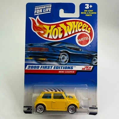 Hot Wheels 2000 First Editions Mini Cooper Collector No 090 - Image 1 of 4