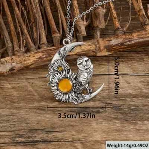 NUEVO Búho Amor Búho Encaramado en Luna Creciente con Girasoles Colgante Collar - Imagen 1 de 2