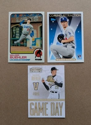 Lote de 3 tarjetas Walker Buehler 2018 Topps ROOKIE RC 2015 Panini Contenders  Foto 1 de 4