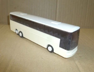 Limo Cars / Stettnisch1:87  Van Hool T815 Acron 3-achs-weiß  toll – anschauen - Bild 1 von 3