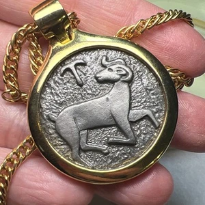 Vintage Aries Zodiac Pewter Pendant Necklace Razzo? Retro Zodiac NOS - Picture 1 of 5