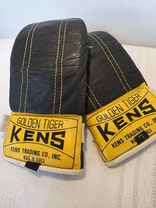 VINTAGE KENS GOLDEN TIGER Boxing Gloves Size Large - Picture 1 of 8