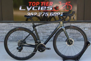 54 cm - 2020 Specialized Roubaix Pro- Force AXS- Disc- $7,000 Retail - INV 960 - Picture 1 of 24