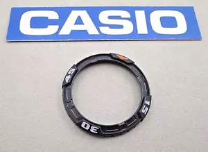 Lunetta orologio plastica girevole originale Casio Pro Trek SPF-60 grigio scuro - Foto 1 di 5