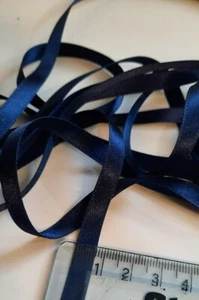 Navy double satin (8mm X 20 Meter) ribbon wedding gift bow - Picture 1 of 3