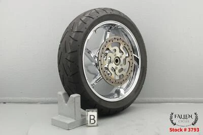 Harley Street Glide CVO 2015 18" X 5,00" rueda trasera trasera y neumático aggressor cromado Foto 1 de 4