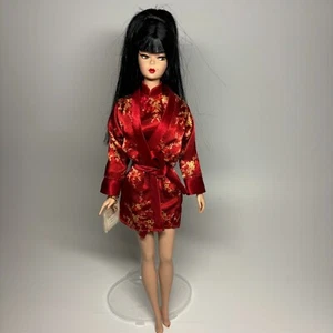 2004 Silkstone Chinoiserie Red Moon Barbie~Gold Label~No shoes, No Box - Imagen 1 de 19