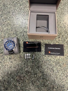 Hamilton Khaki Navy Blue Men's Watch - H825050 - Picture 1 of 8
