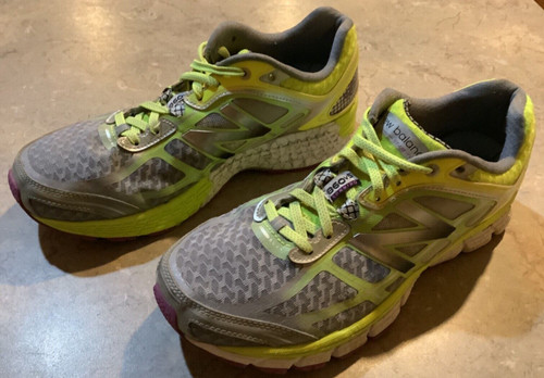 New Balance 860 v5 Grigio Giallo Lime Supporto Stabilità Arco W860GY5 Wmns Taglia 9