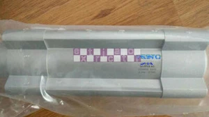 Cilindro ONE FESTO DSBC-40-50-PPVA-N3 1376658 Nuovo - Foto 1 di 1