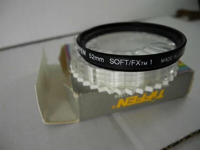 New Tiffen 52mm Soft FX 1 Filter Diffusion PERFECT BOXED WITH CASE NOS - Image 1 of 4
