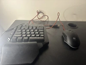 Half Of A Gaming Keyboard And Full Wired Mouse. - Picture 1 of 5