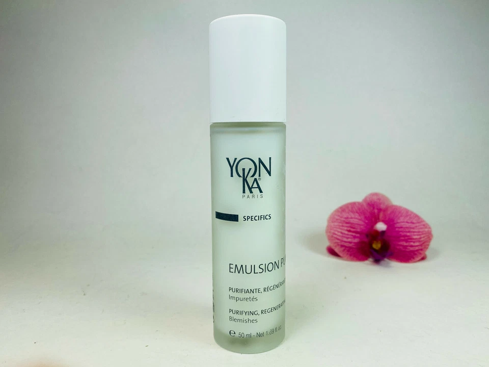 Emulsión Pura Purificante Regeneradora Manchas Yonka 50 ml/1,69 oz Totalmente Nueva Foto 1 de 1
