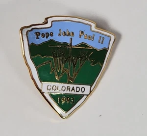 Pope John Paul II Denver Colorado 1993 World Youth Day Enamel Lapel Hat Pin - Picture 1 of 2