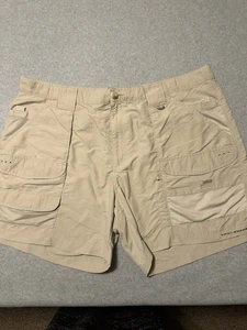 Pantalones cortos Columbia PFG Omni Shade para hombre 44 beige - Imagen 1 de 9