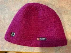 Sherpa Adventure Gear Magenta Wool Beanie Mütze Size One Made in Nepal - Bild 1 von 6