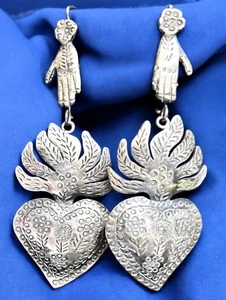 Vtg FEDERICO JIMENEZ Sterling Silver EARRINGS Hands HEARTS AFIRE 3” Beautiful!! - Picture 1 of 9