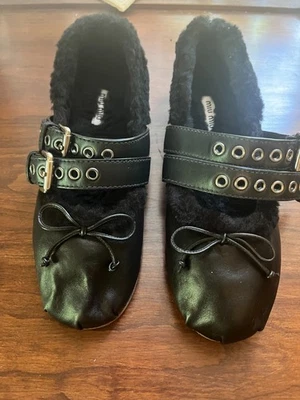 Miu Miu ballet flats black leather with fur size 38 US size 7 - Image 1 of 4
