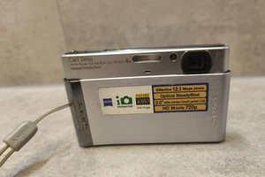 Sony Cyber-shot DSC-T90 12.1MP Digitalkamera Silber - Bild 1 von 4