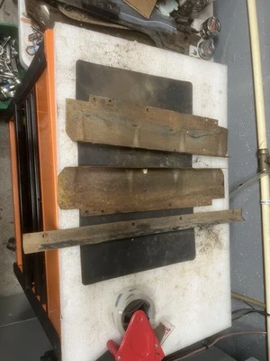 Camión Chevy GMC 1963 1966 montaje de cubierta de ventilador de llenado de radiador C10 K10 K20 C20 V8 65 Foto 1 de 4