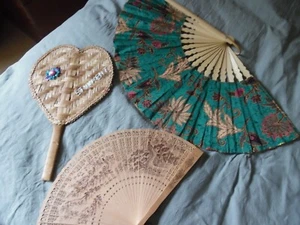 Collection of 3 Fans - Picture 1 of 5