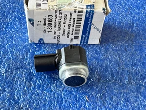 NUEVO SENSOR DE ESTACIONAMIENTO GENUINO FORD FOCUS MONDEO KUGA RANGER F1CT-15K859-AA - Imagen 1 de 2