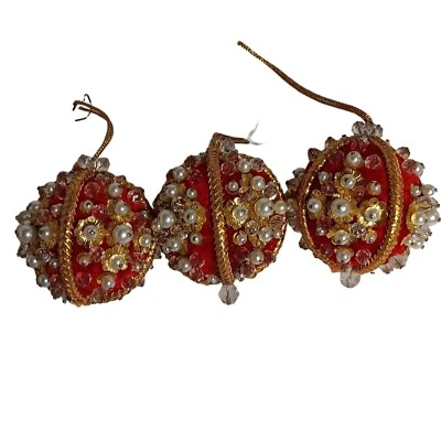 Adornos de Navidad Victoriano Push Pin Perlas de Terciopelo Rojo Cuentas Vintage Juego de 3 Foto 1 de 3