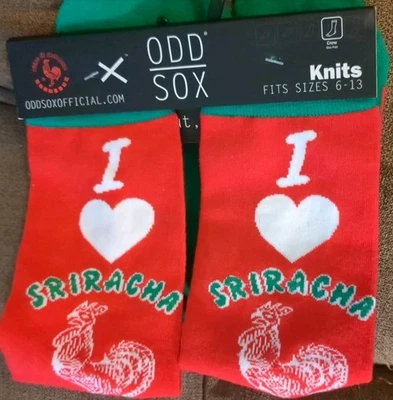 Nuevo I ❤️ Calcetines Sriracha para hombre talla 6-13 Odd Sox rojo verde Foto 1 de 4