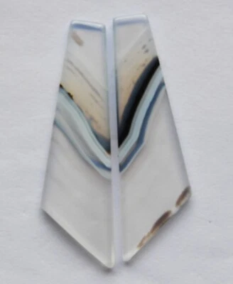 30.90 Ct Natural Banded Agate (46.3mm X 13.5mm each) Cabochon Loose Match Pair - Image 1 of 3