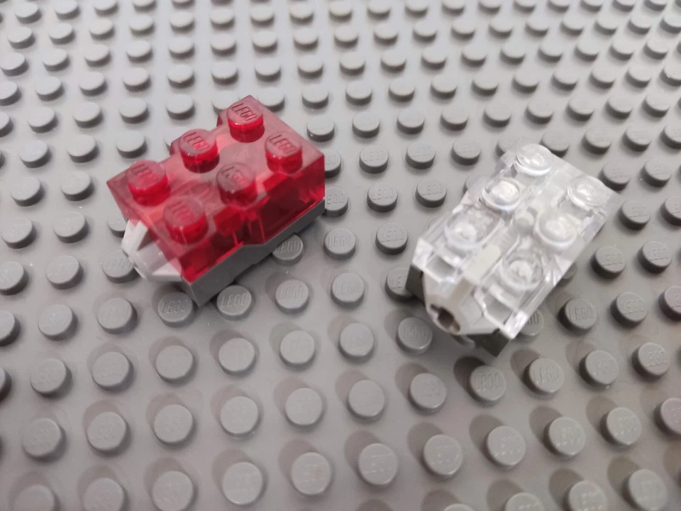 Lego 1x Leuchtstein Lichtstein Rot oder Orange Light Brick LED 54930c02 - Bild 1 von 1