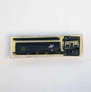 InterMountain 60124-xx N Scale Kit - Cylindrical 4-Bay Hopper - C & NW - Picture 1 of 3