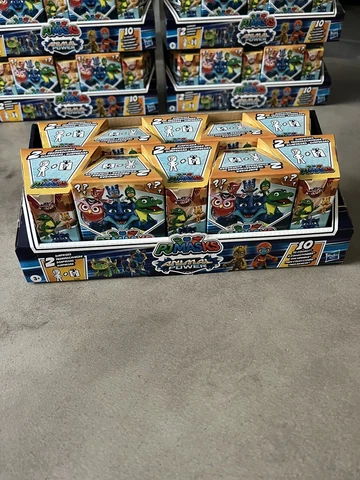 10 - PJ Masks Animal Power Surprise Toys - Two Surprises Catboy Gecko Owlette Cover